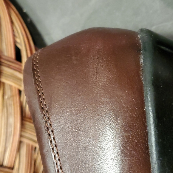 Clark’s collection Brown loafers with heel and straps. Size 9W - Picture 8 of 8